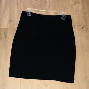 Classic Express black skirt